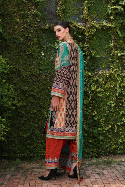 Mina Kashif | Festive Lawn | Zenel - Pakistani Designer Dress - by Mina Kashif | Type: Luxury - 100% Original at Saira Sultan