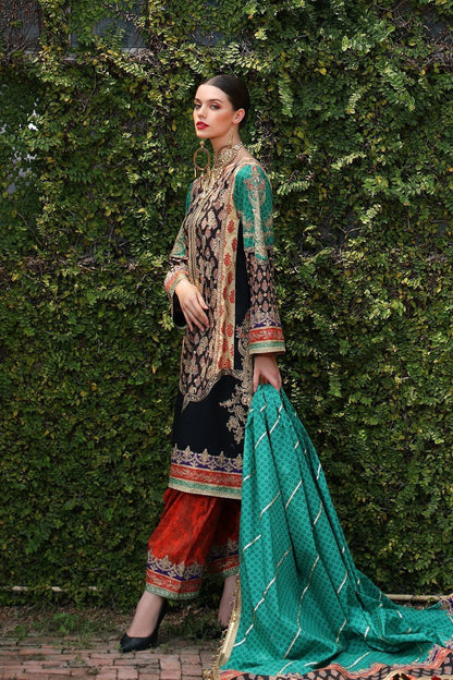 Mina Kashif | Festive Lawn | Zenel - Pakistani Designer Dress - by Mina Kashif | Type: Luxury - 100% Original at Saira Sultan