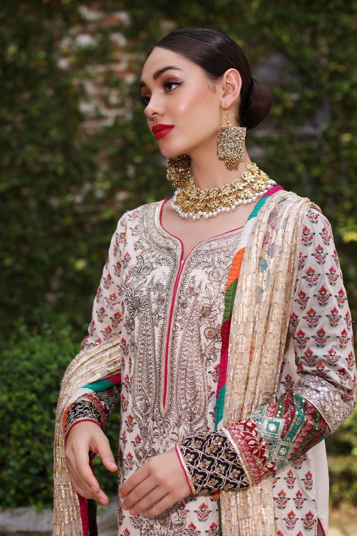 Mina Kashif | Festive Lawn | Parsa - Pakistani Designer Dress - by Mina Kashif | Type: Luxury - 100% Original at Saira Sultan
