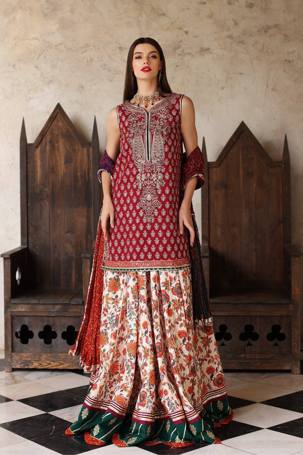 Mina Kashif | Festive Lawn | Janan - Pakistani Designer Dress - by Mina Kashif | Type: Luxury - 100% Original at Saira Sultan