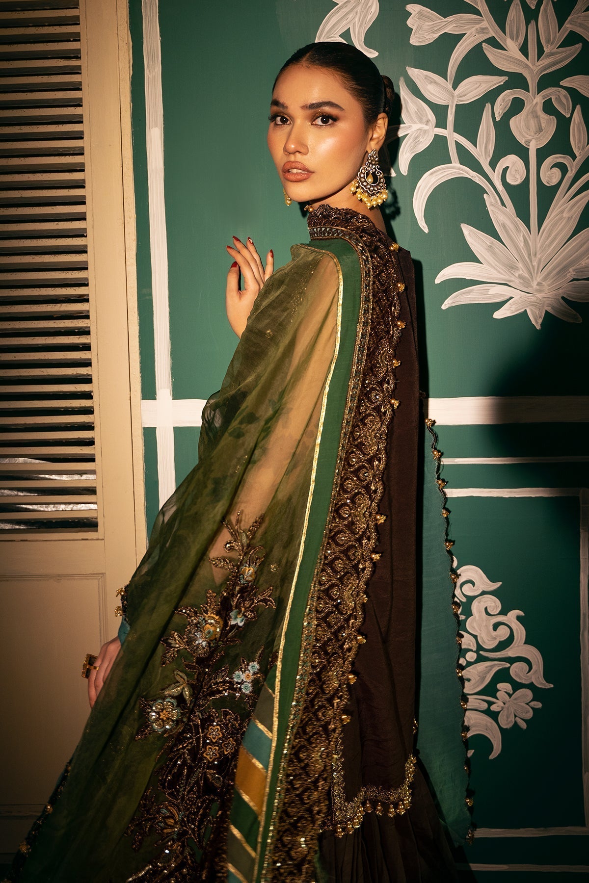 Mina Kashif | Meeral Formals 24 | Eshana M Chocolate Brown Velvet