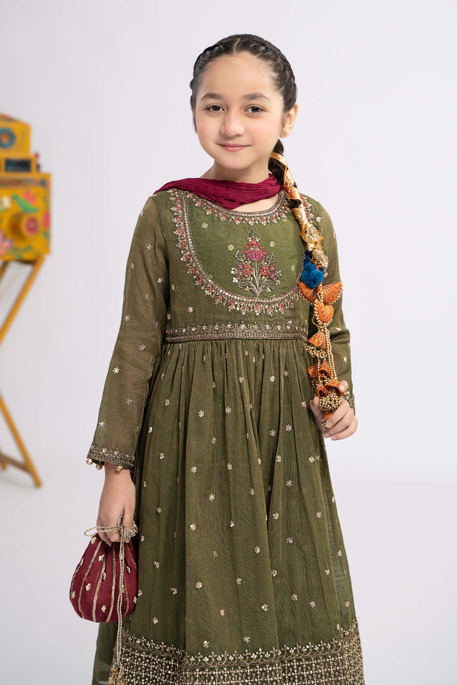Maria B | 3 Piece Embroidered Zari Lawn Suit | MKS-EF24-33 8-Jun Green