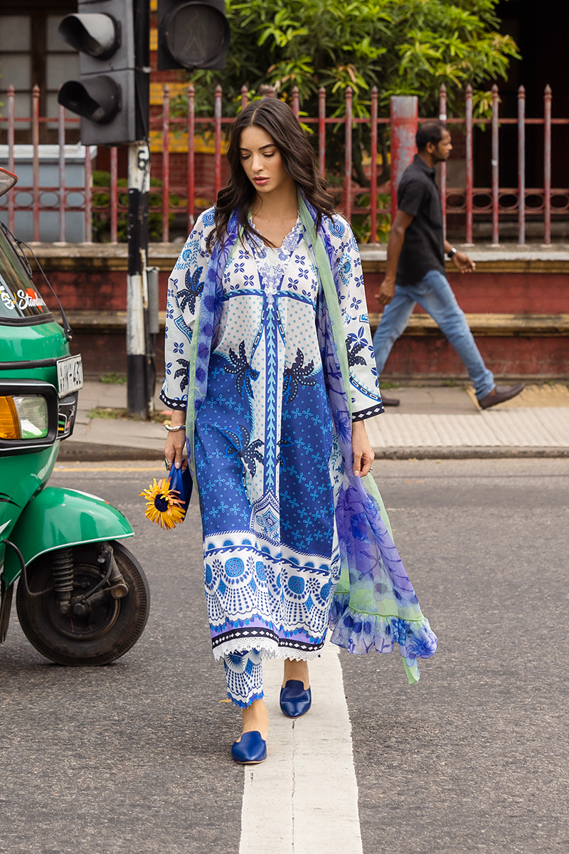 Mushq | La Dolce Hemline Prints 25 | Ksenia XS White Lawn