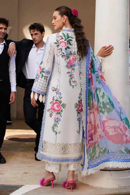 Mushq | Te Amo Luxury Lawn 24 | BELLA BELLEZA - Pakistani Designer Dress - by Mushq | Type: Luxury - 100% Original at Saira Sultan