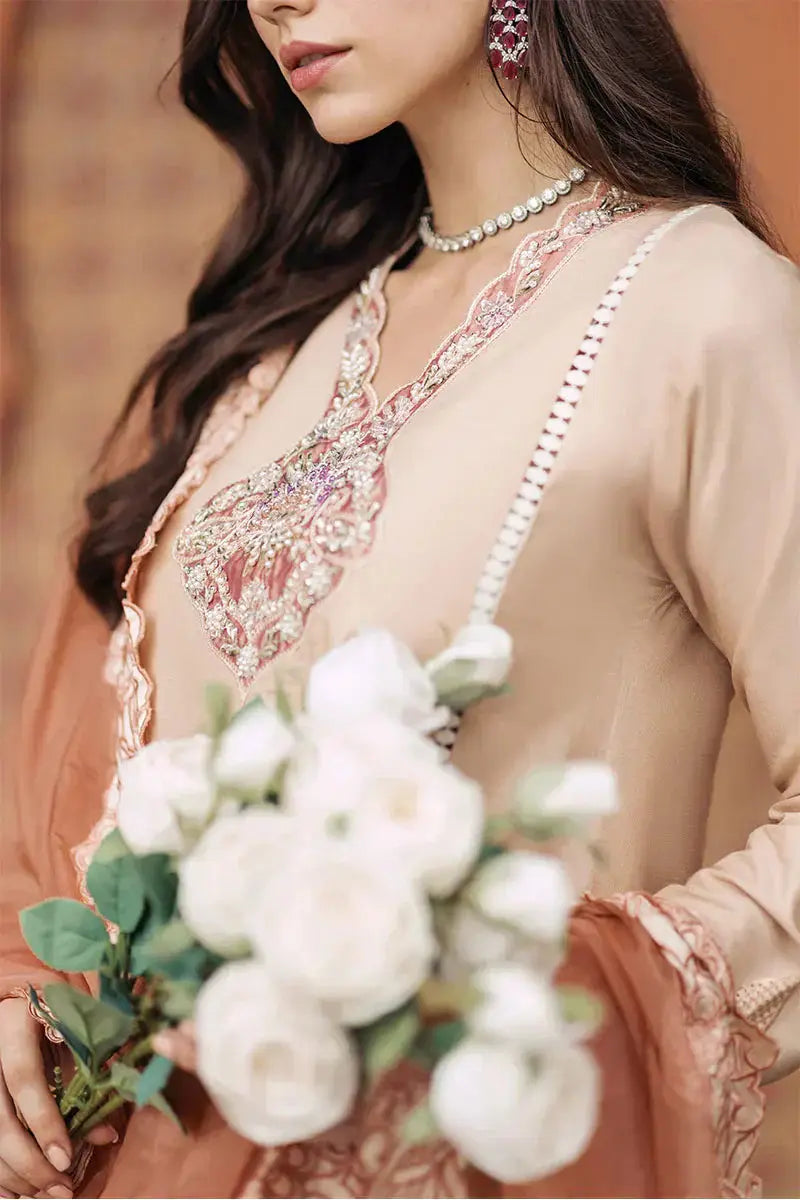 Mushq | Tehreem Luxury Pret 24 | ENCHANTED ELEGANCE - Pakistani Designer Dress - by Mushq | Type: Luxury - 100% Original at Saira Sultan