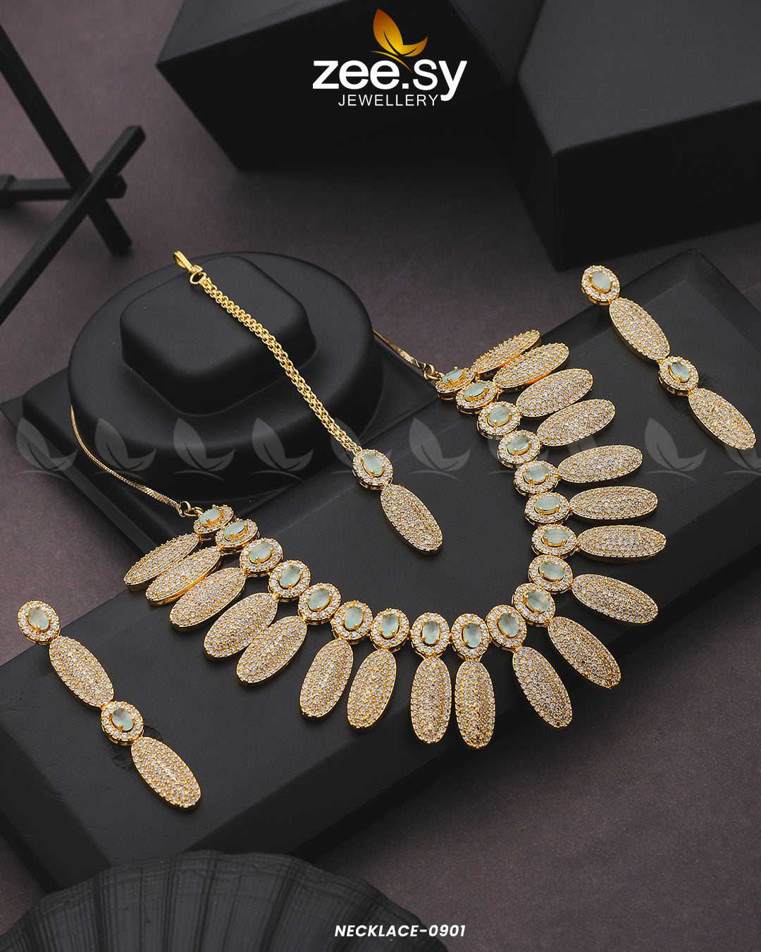 Necklace-0901 Golden Green