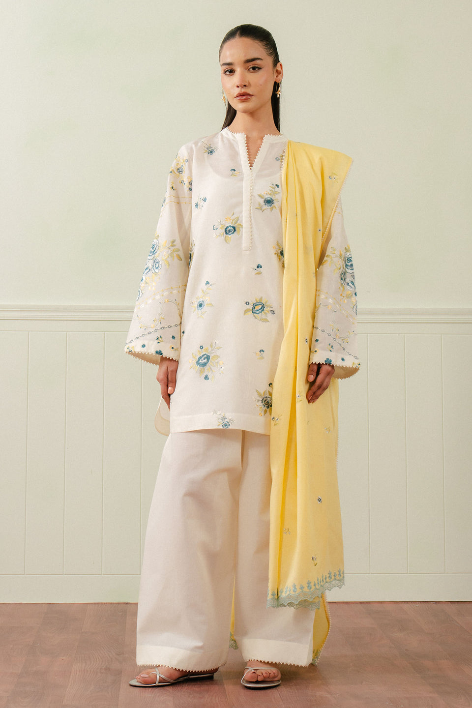 Zara Shahjahan | Coco Lawn 25 | NORA-10B XS Ivory Lawn