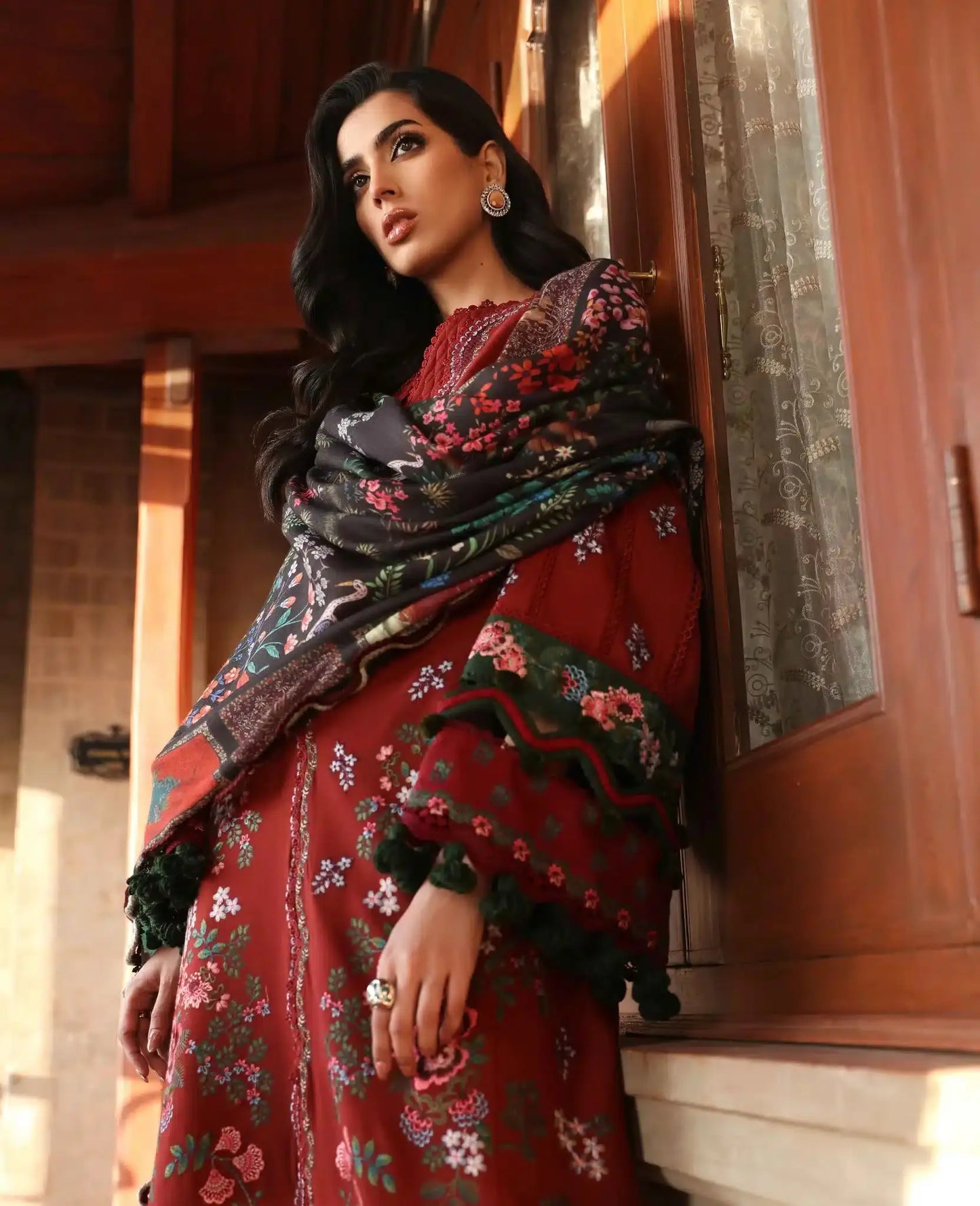 Republic Womenswear | Noemei Luxury Shawl 23 | NWU23-D3-B - Pakistani Designer Dress - by Republic Womenswear | Type: Luxury - 100% Original at Saira Sultan