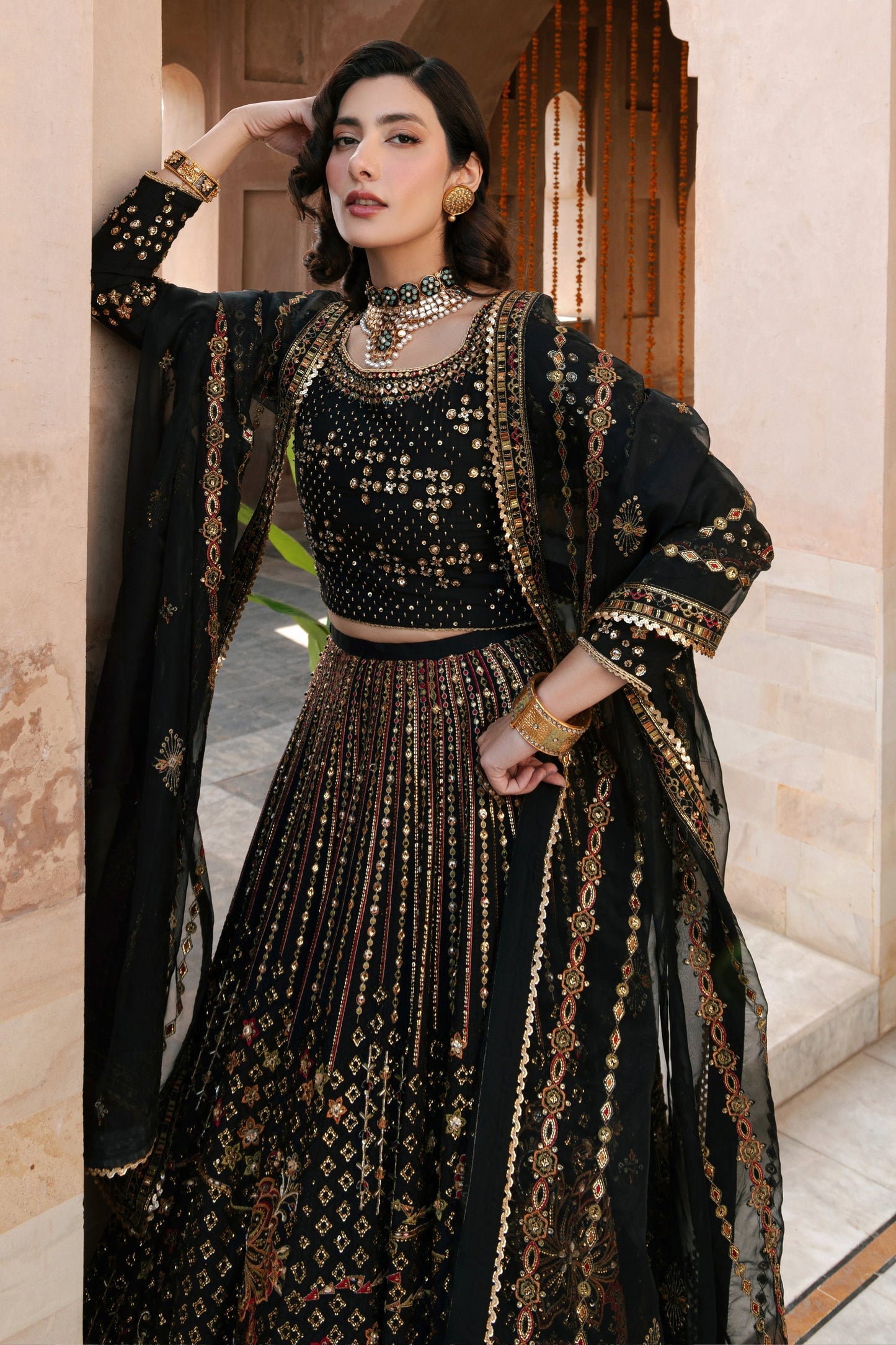 Naqshi | Ghar Ki Shadi | Kaif XL Black Indian Raw Silk