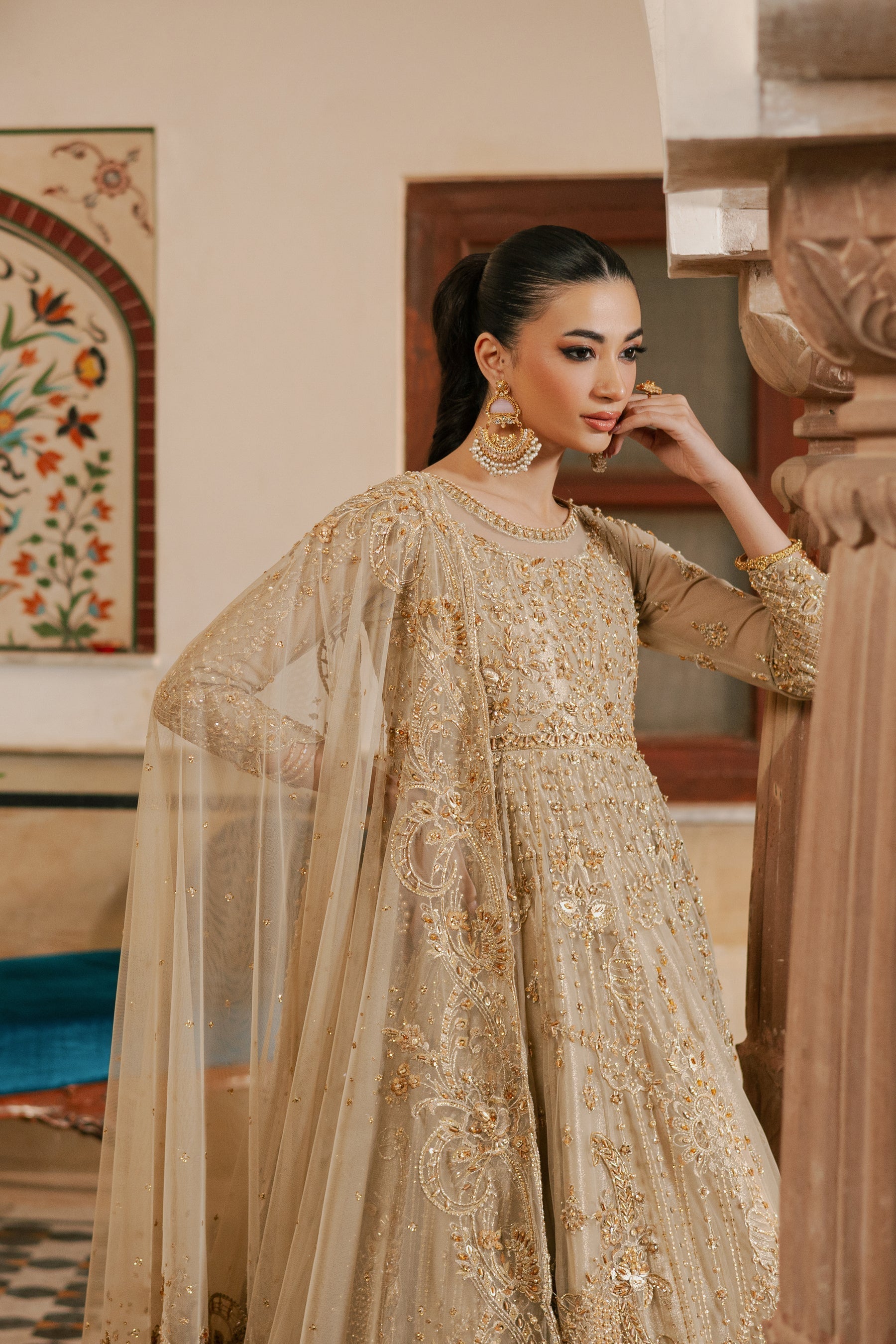 Naqshi | Ghar Ki Shadi | Maneha M Champagne Hue Net