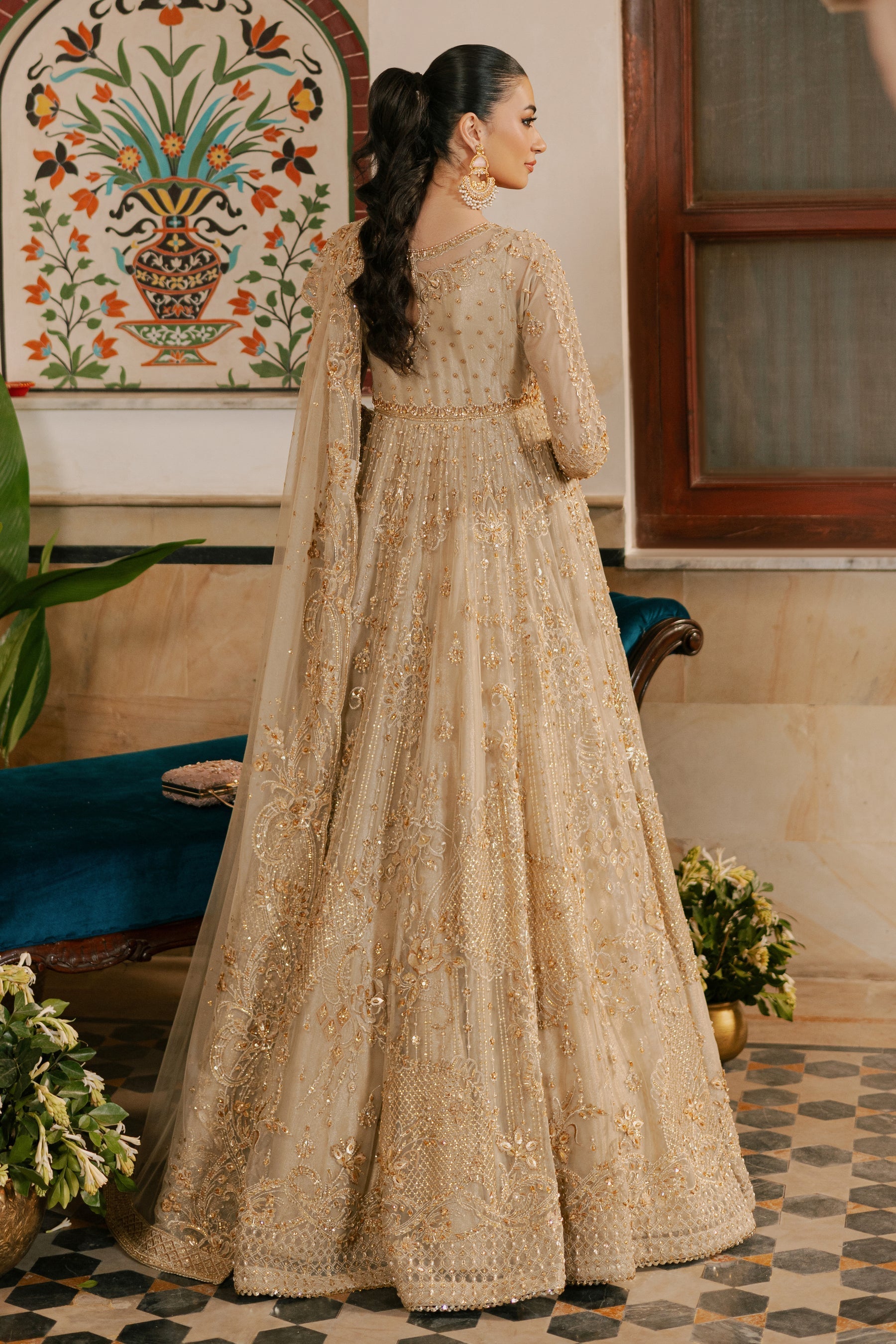 Naqshi | Ghar Ki Shadi | Maneha S Champagne Hue Net