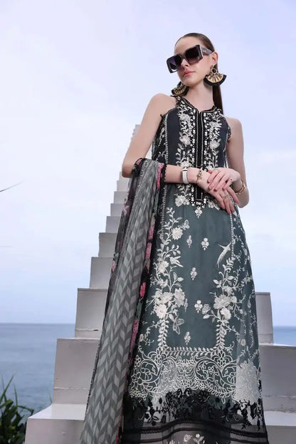 Noor by Saadia Asad | Luxe Printkari 24 | D2-B - Pakistani Designer Dress - by Noor by Saadia Asad | Type: Luxury - 100% Original at Saira Sultan