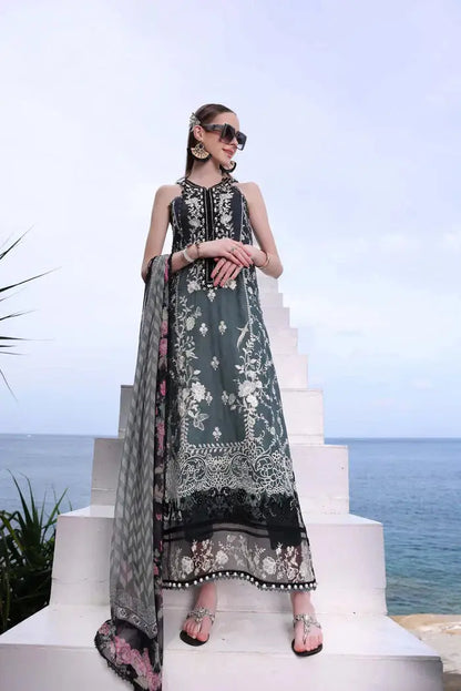 Noor by Saadia Asad | Luxe Printkari 24 | D2-B - Pakistani Designer Dress - by Noor by Saadia Asad | Type: Luxury - 100% Original at Saira Sultan