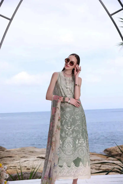 Noor by Saadia Asad | Luxe Printkari 24 | D1-A - Pakistani Designer Dress - by Noor by Saadia Asad | Type: Luxury - 100% Original at Saira Sultan