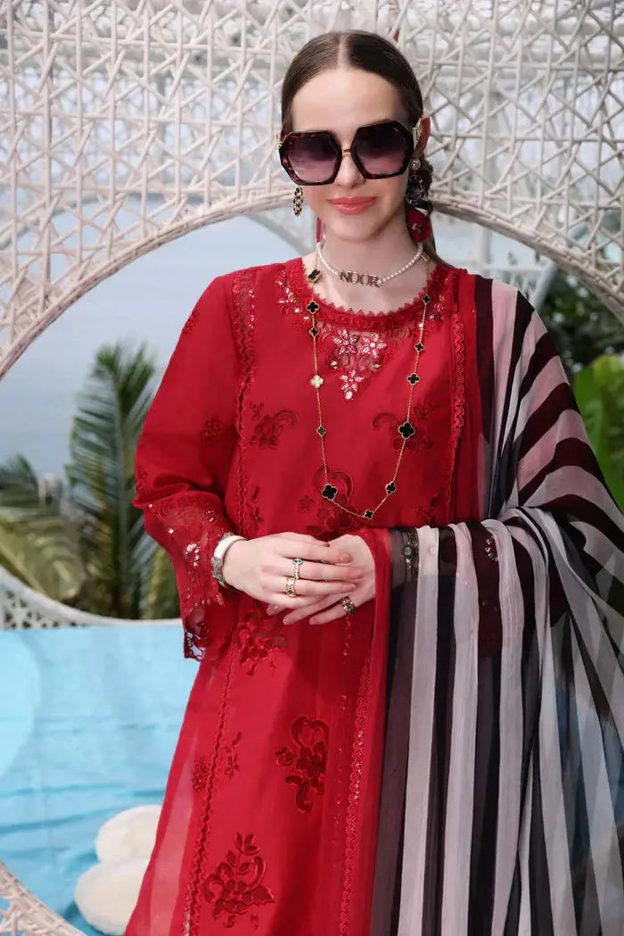Noor by Saadia Asad | Luxe Printkari 24 | D8-A - Pakistani Designer Dress - by Noor by Saadia Asad | Type: Luxury - 100% Original at Saira Sultan