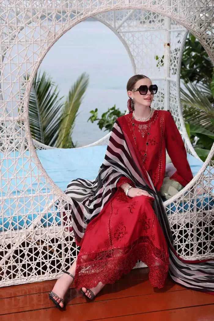 Noor by Saadia Asad | Luxe Printkari 24 | D8-A - Pakistani Designer Dress - by Noor by Saadia Asad | Type: Luxury - 100% Original at Saira Sultan