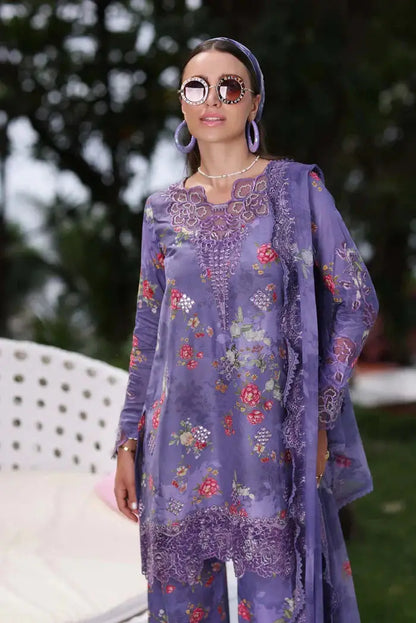 Noor by Saadia Asad | Luxe Printkari 24 | D4-B - Pakistani Designer Dress - by Noor by Saadia Asad | Type: Luxury - 100% Original at Saira Sultan