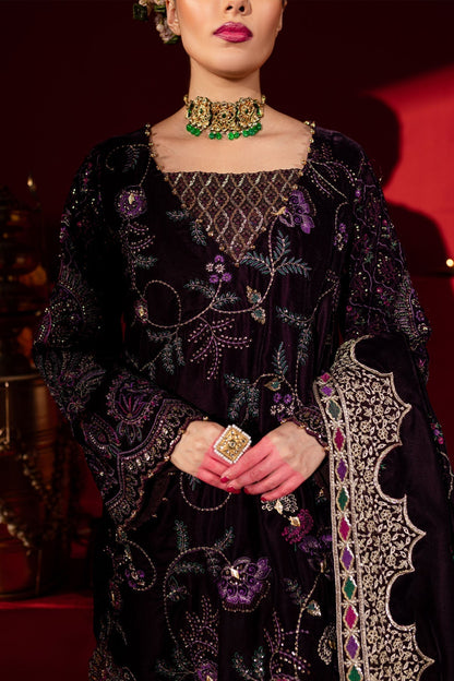 Nureh | Maya Velvet |  NW-91 - Pakistani Designer Dress - by Nureh | Type: Ladies Clothes - 100% Original at Saira Sultan