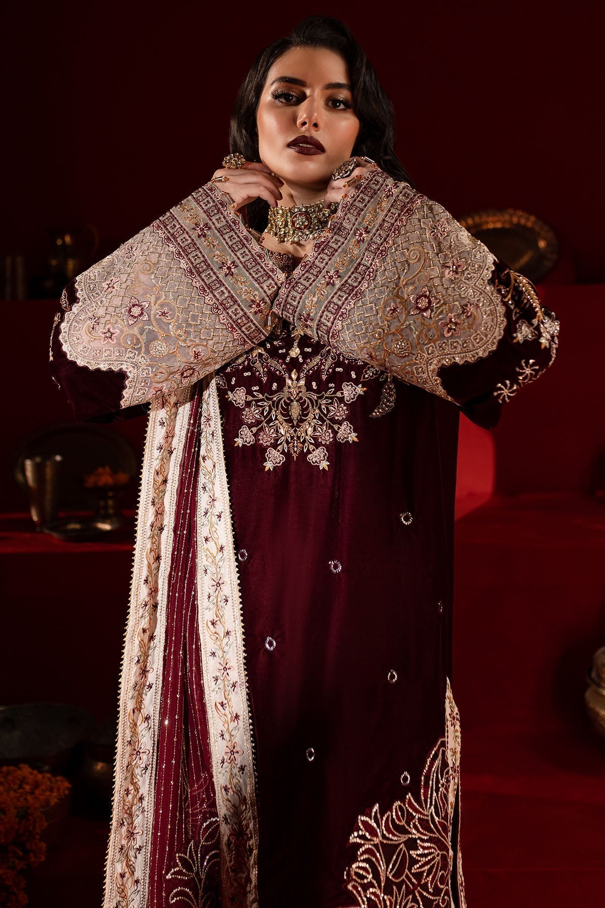 Nureh | Maya Velvet |  NW-89 - Pakistani Designer Dress - by Nureh | Type: Ladies Clothes - 100% Original at Saira Sultan
