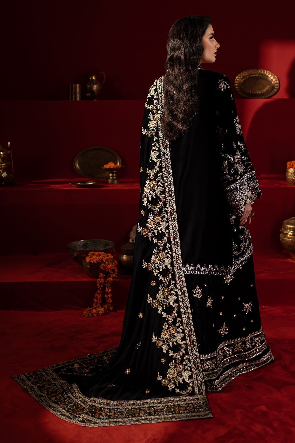 Nureh | Maya Velvet |  NW-92 - Pakistani Designer Dress - by Nureh | Type: Ladies Clothes - 100% Original at Saira Sultan