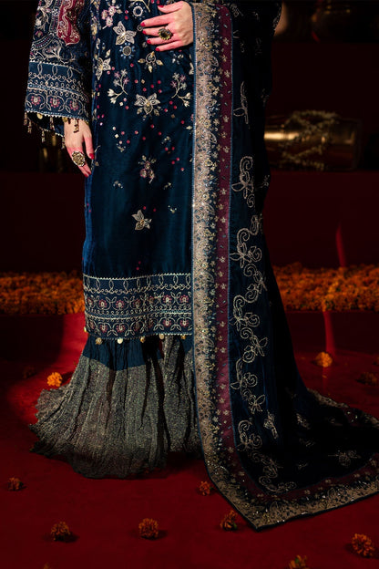 Nureh | Maya Velvet |  NW-90 - Pakistani Designer Dress - by Nureh | Type: Ladies Clothes - 100% Original at Saira Sultan