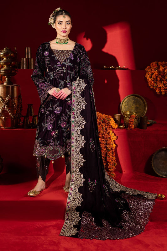 Nureh | Maya Velvet |  NW-91 - Pakistani Designer Dress - by Nureh | Type: Ladies Clothes - 100% Original at Saira Sultan