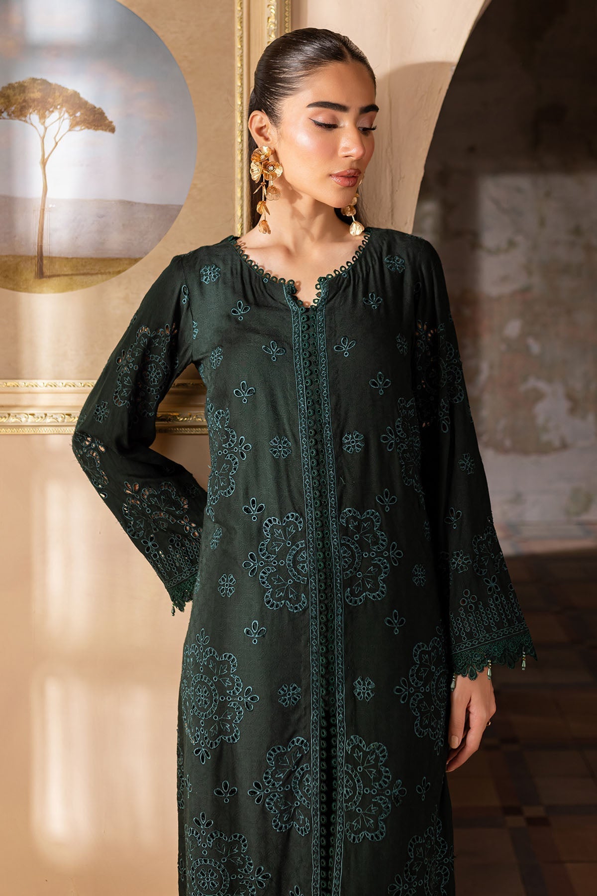 Nureh | Shades of Winter | NP-584 L Bottle Green Linen Jacquard