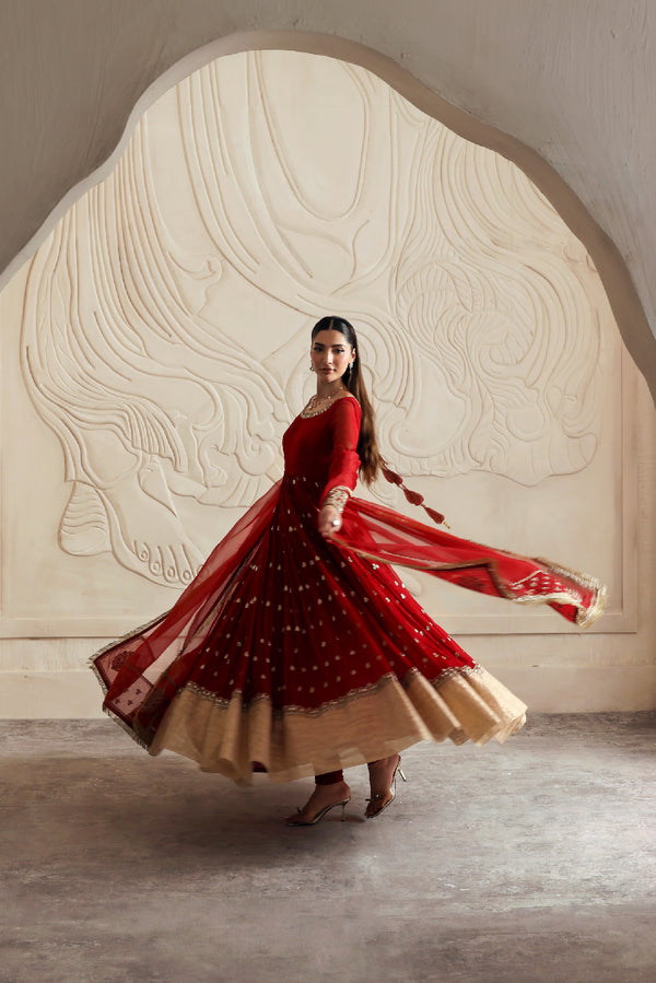 Vanya | Revuse Wedding Formals | RV-01 - Pakistani Designer Dress - by Vanya - Type : Ladies Clothes - 100% Original at Saira Sultan