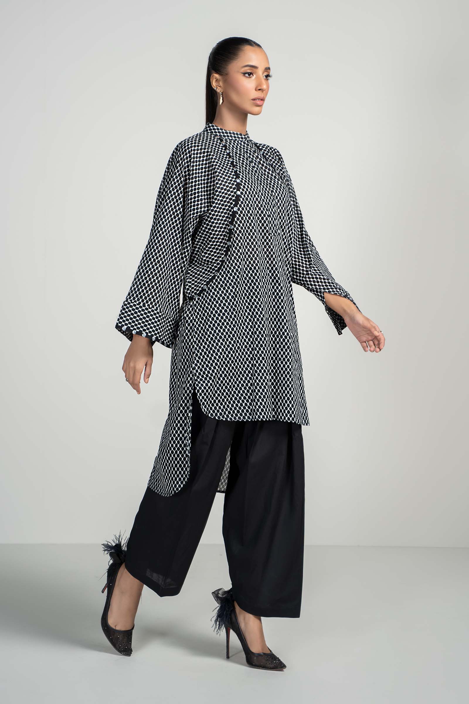 Maira B | Ready to Wear | PS-PF24-05 L Black