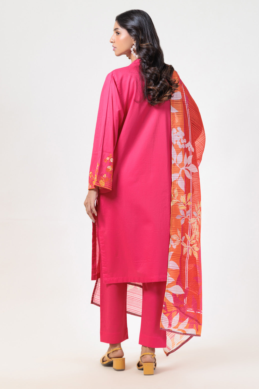 Bonanza Satrangi | Pink Cambric 3 Piece (PWS1243P03) 16 Pink