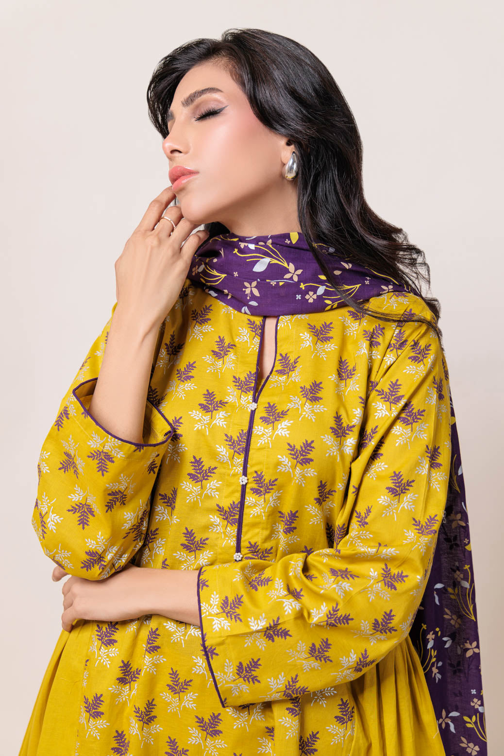 Bonanza Satrangi | Dhani Cambric 3 Piece (PWS5243P04) 12 Dhani