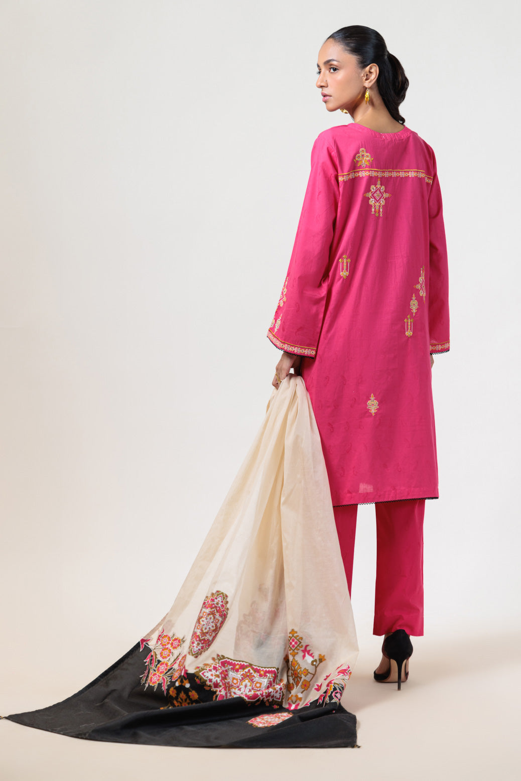 Bonanza Satrangi | Pink Jacquard 3 Piece (PWS6243P04) 16 Pink