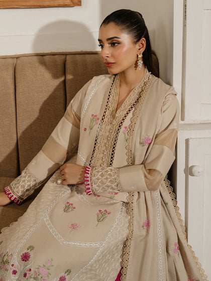 Parishay | Mira Winter |  DU-07 - Pakistani Designer Dress - by Parishay | Type: Ladies Clothes - 100% Original at Saira Sultan