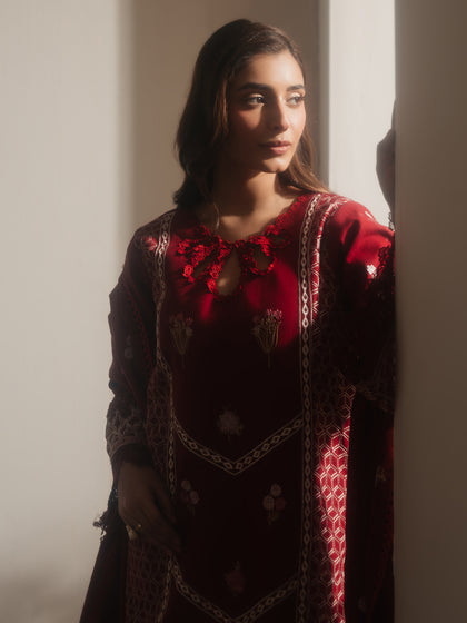 Parishay | Mira Winter |  DU-08 - Pakistani Designer Dress - by Parishay | Type: Ladies Clothes - 100% Original at Saira Sultan