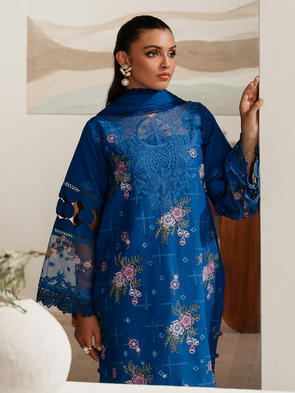Parishay | Mira Winter |  DU-09 - Pakistani Designer Dress - by Parishay | Type: Ladies Clothes - 100% Original at Saira Sultan