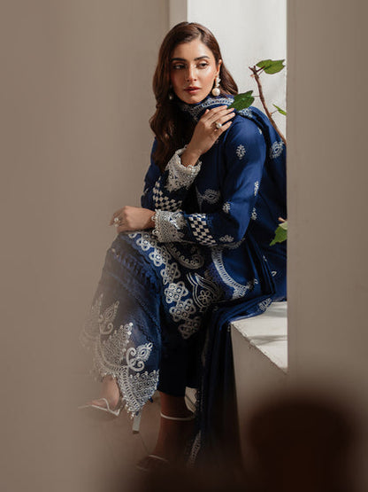 Parishay | Mira Winter |  DU-02 - Pakistani Designer Dress - by Parishay | Type: Ladies Clothes - 100% Original at Saira Sultan