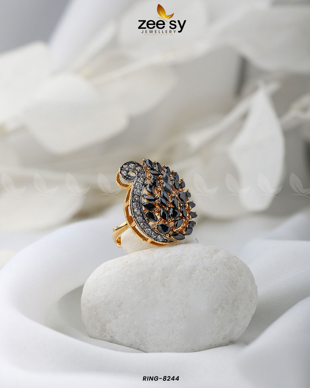 Baguette Cluster Ring-8244 Black