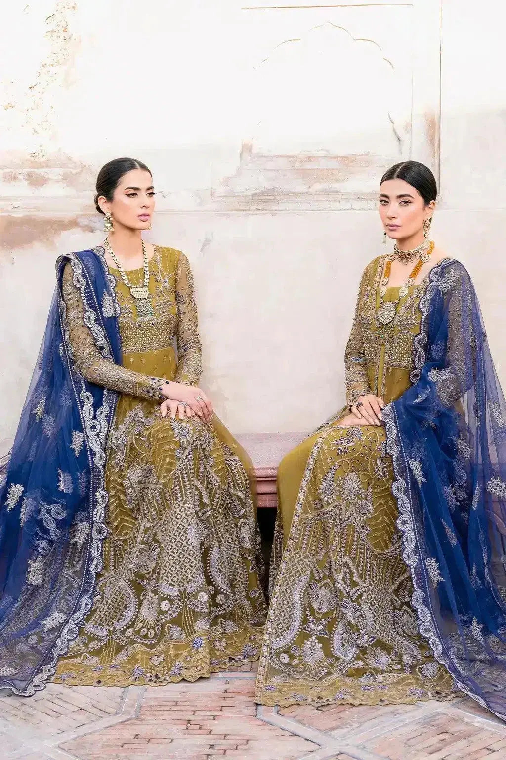 Ramsha | Luxury Wedding Collection 23 | H-204 - Pakistani Designer Dress - by Ramsha | Type: Bridal - 100% Original at Saira Sultan