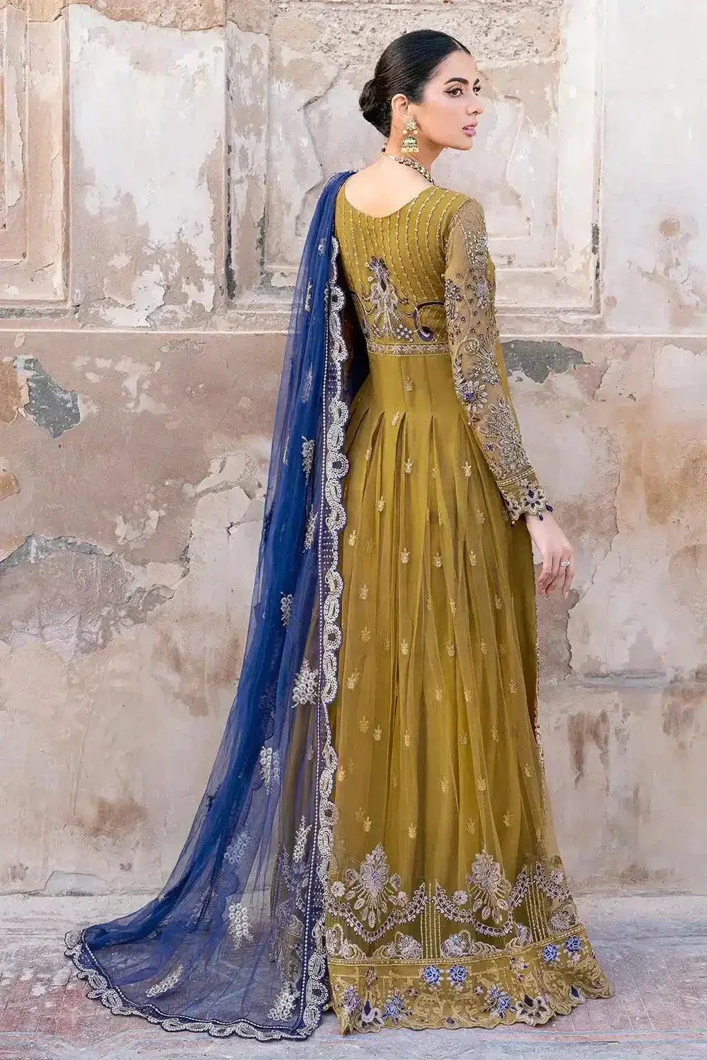 Ramsha | Luxury Wedding Collection 23 | H-204 - Pakistani Designer Dress - by Ramsha | Type: Bridal - 100% Original at Saira Sultan