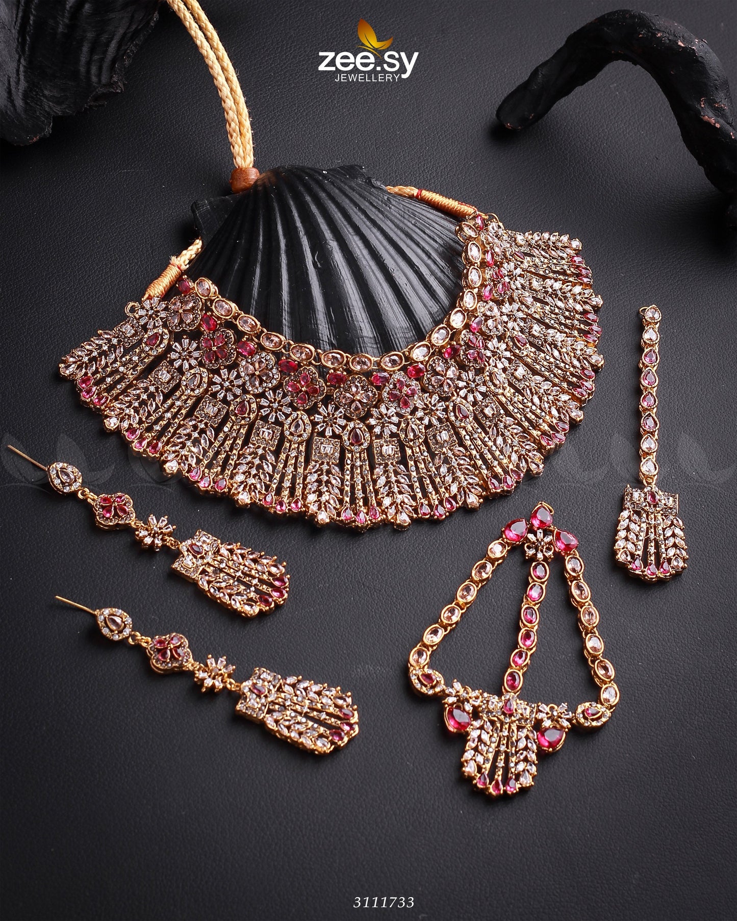 Momina Bridal Sets Golden Ruby