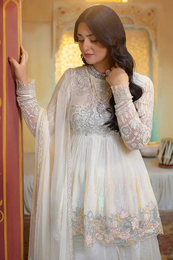 Imrozia Premium | S-1044 Swan Dale - Pakistani Designer Dress - by Imrozia Premium | Type: Formal - 100% Original at Saira Sultan