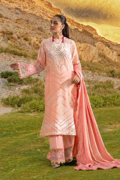 Sable Vogue | Winter 23 | SWC-01-23 - Pakistani Designer Dress - by Sable Vogue | Type: Luxury - 100% Original at Saira Sultan