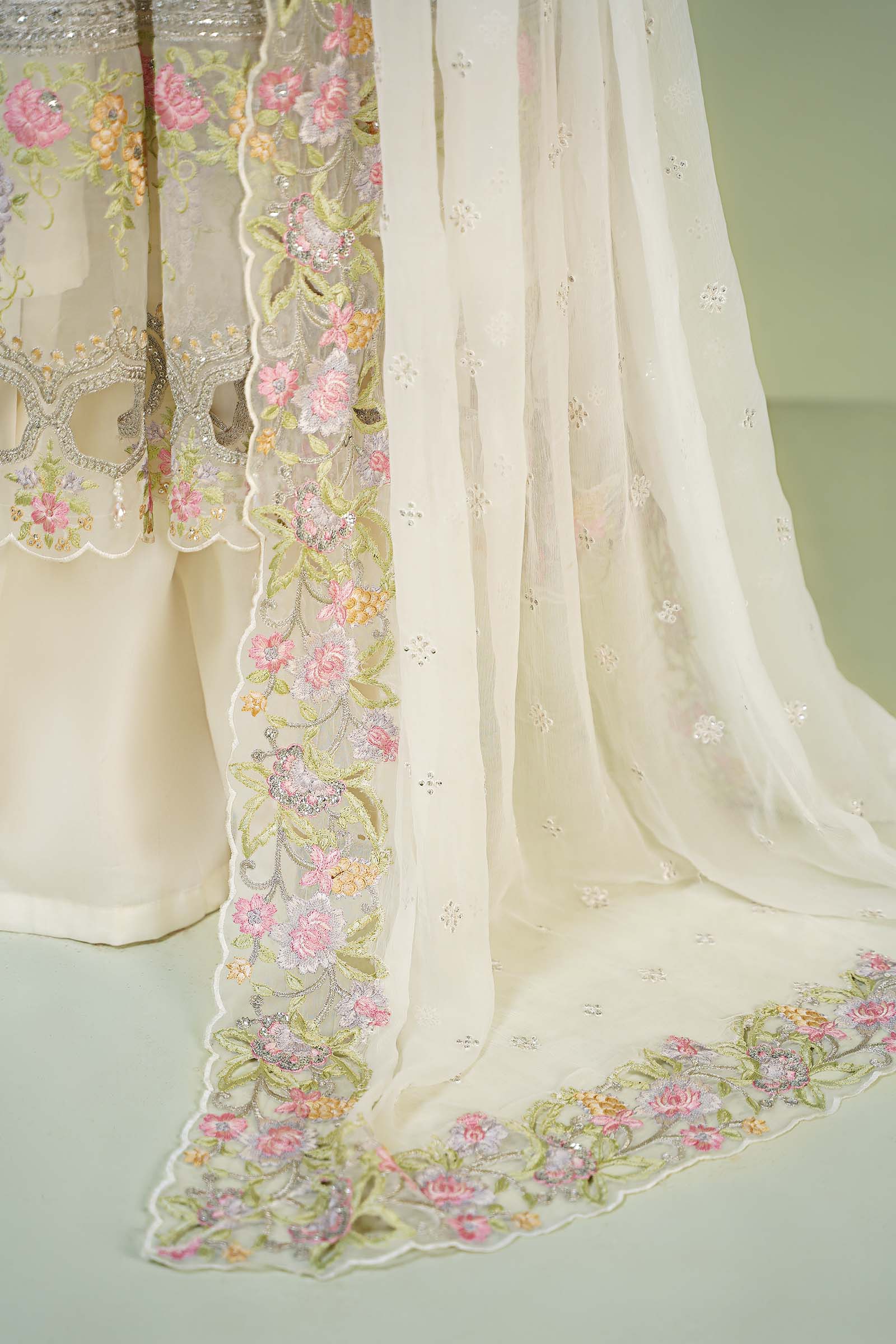 Maira B | Ready to Wear | SF-EA24-16 L White