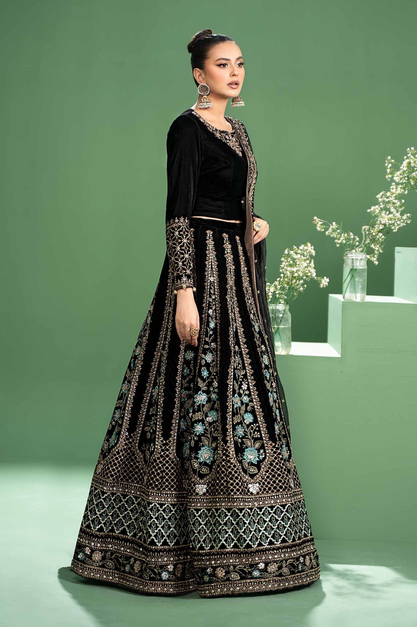 Maira B | Ready to Wear | SF-W24-17 L Black