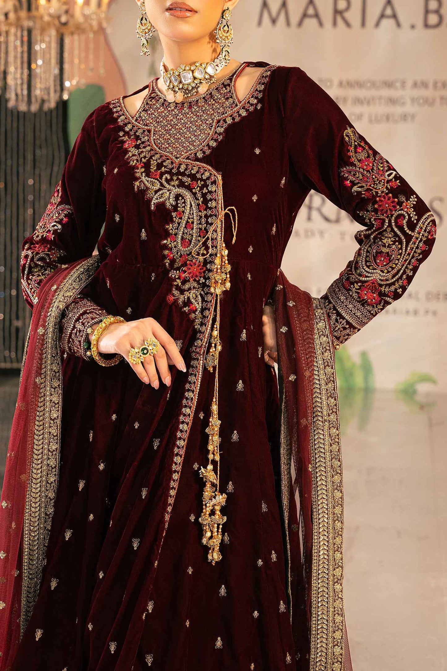 Maira B | Ready to Wear | SF-W24-02 L Maroon
