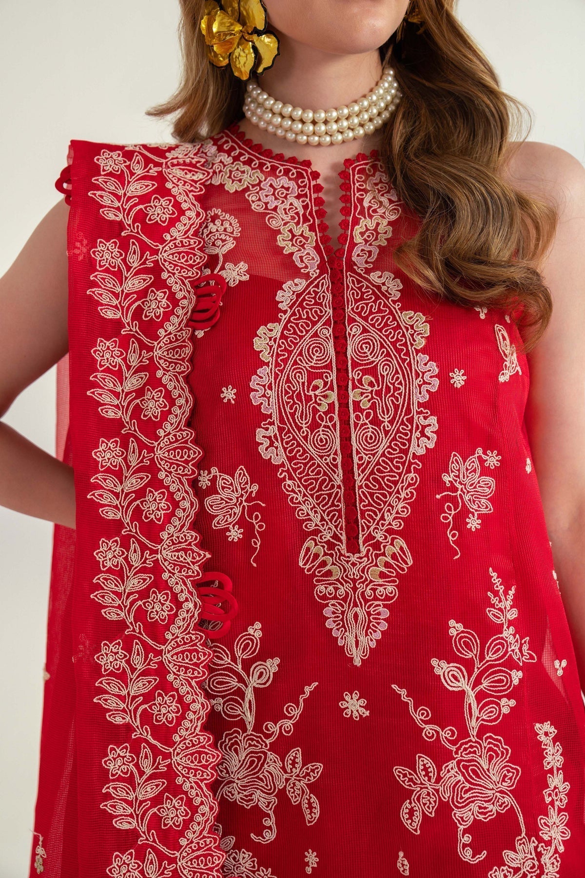 Sable Vogue | Luxury Lawn 25 | SL-02-25-V2 S Red Lawn