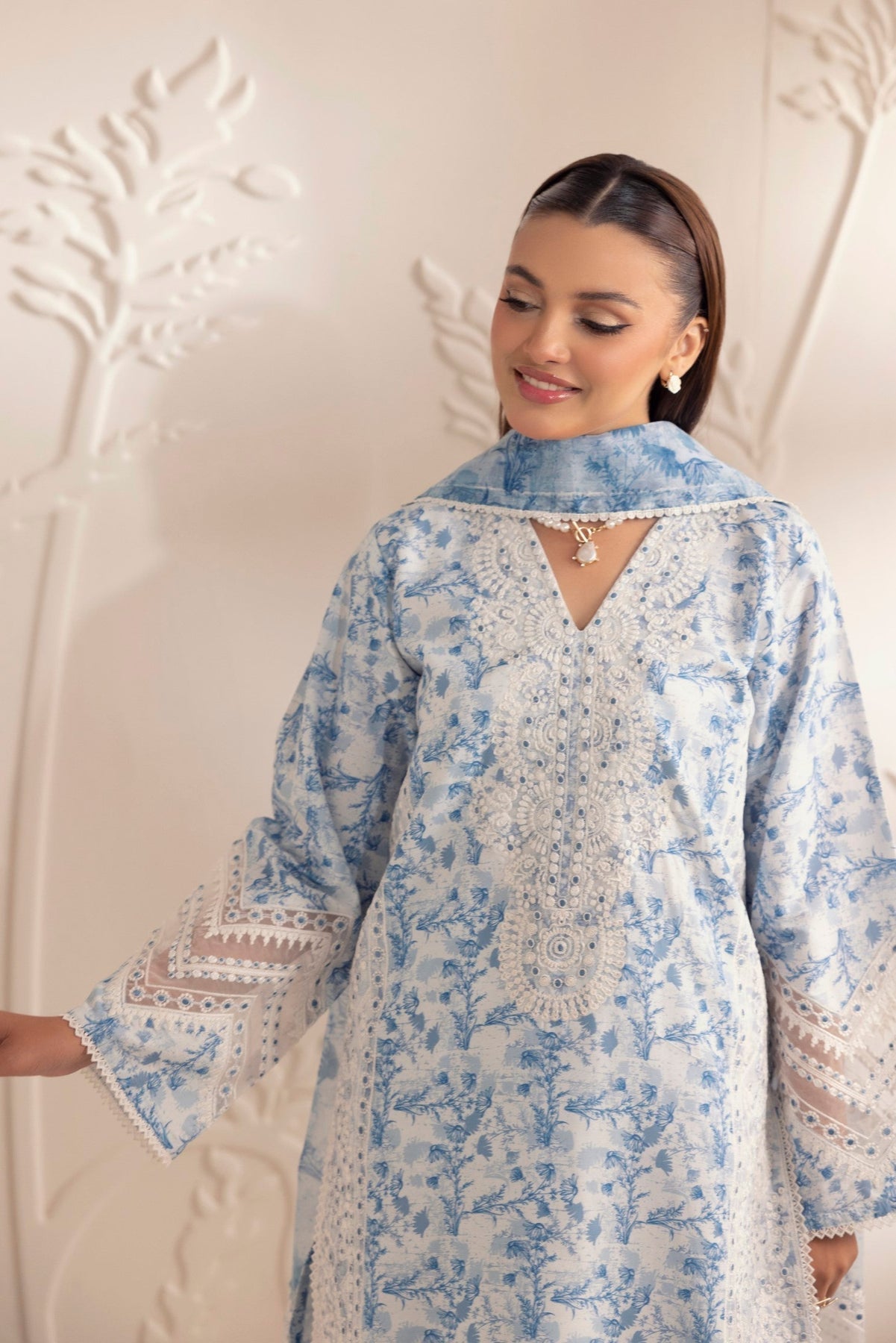 Mohagni | Tulip 25 | SPL-02 M Light Blue Silk lawn