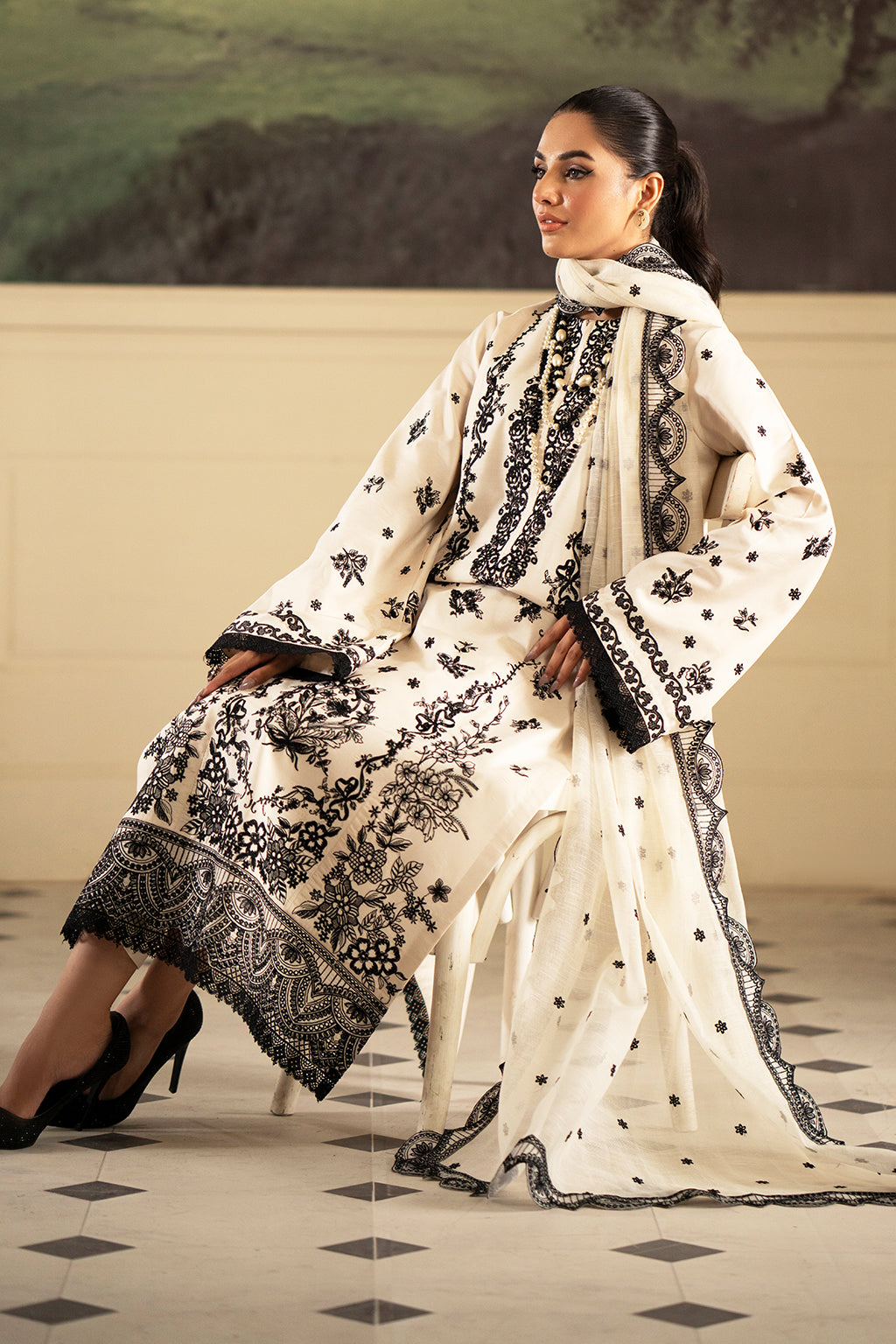 Saad Shaikh | Lumiere Winter |  D-05 Stellaire - Pakistani Designer Dress - by Saad Shaikh | Type: Ladies Clothes - 100% Original at Saira Sultan