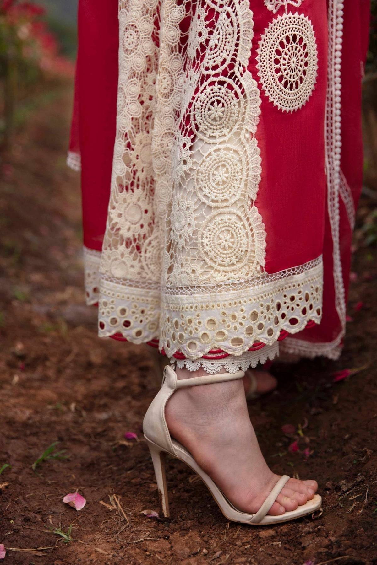 Sable Vogue | Luxury Lawn 24 | Carnelian - Pakistani Designer Dress - by Sable Vogue | Type: Luxury - 100% Original at Saira Sultan