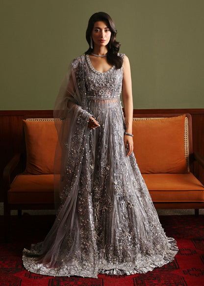 Sadaf Fawad Khan | Late Checkout at the Fred | Leis XS Steel Gray Hue Net